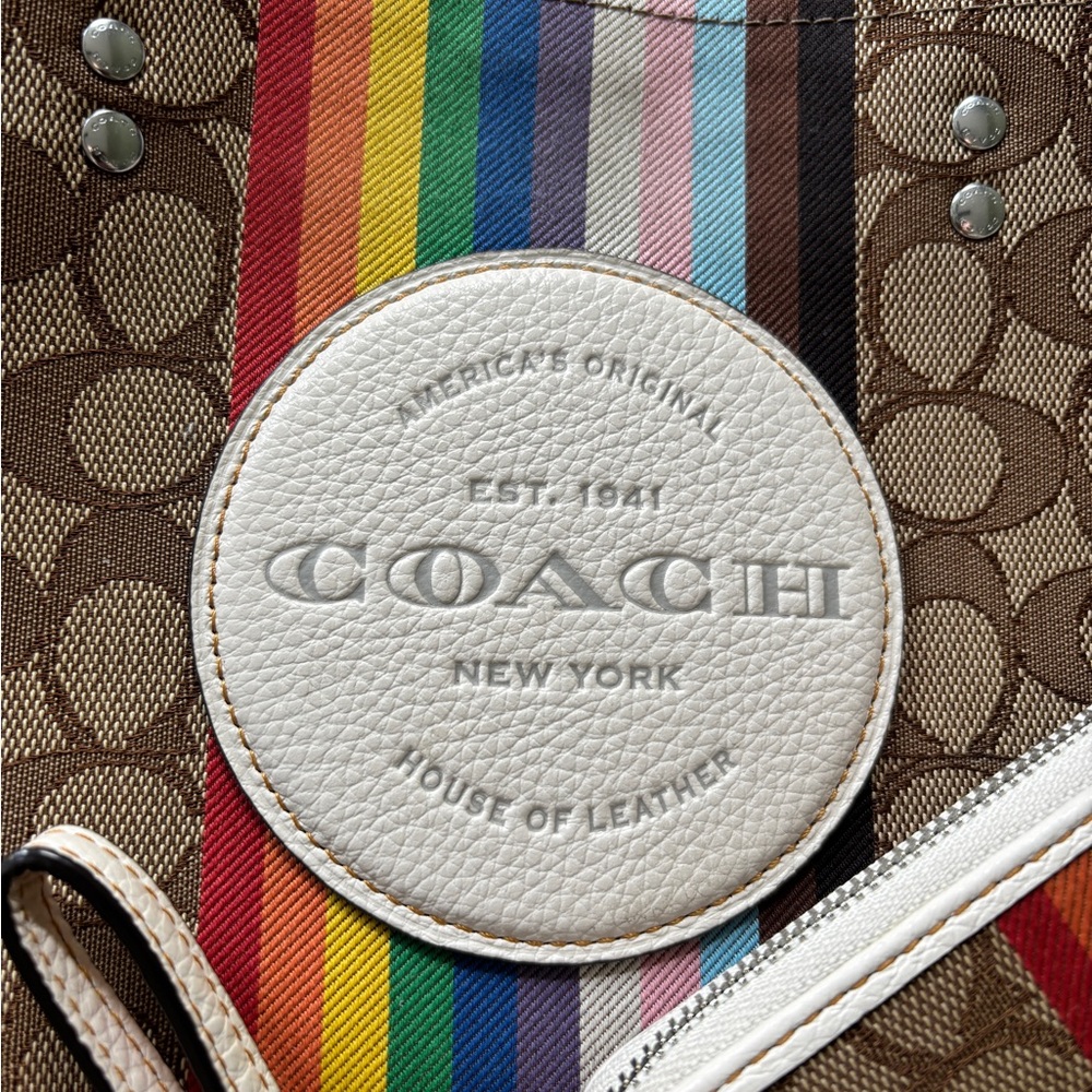 Coach Dempsey Carryall in Signature Jacquard with Rainbow Strip & Patch Pride - Picture 3 of 14